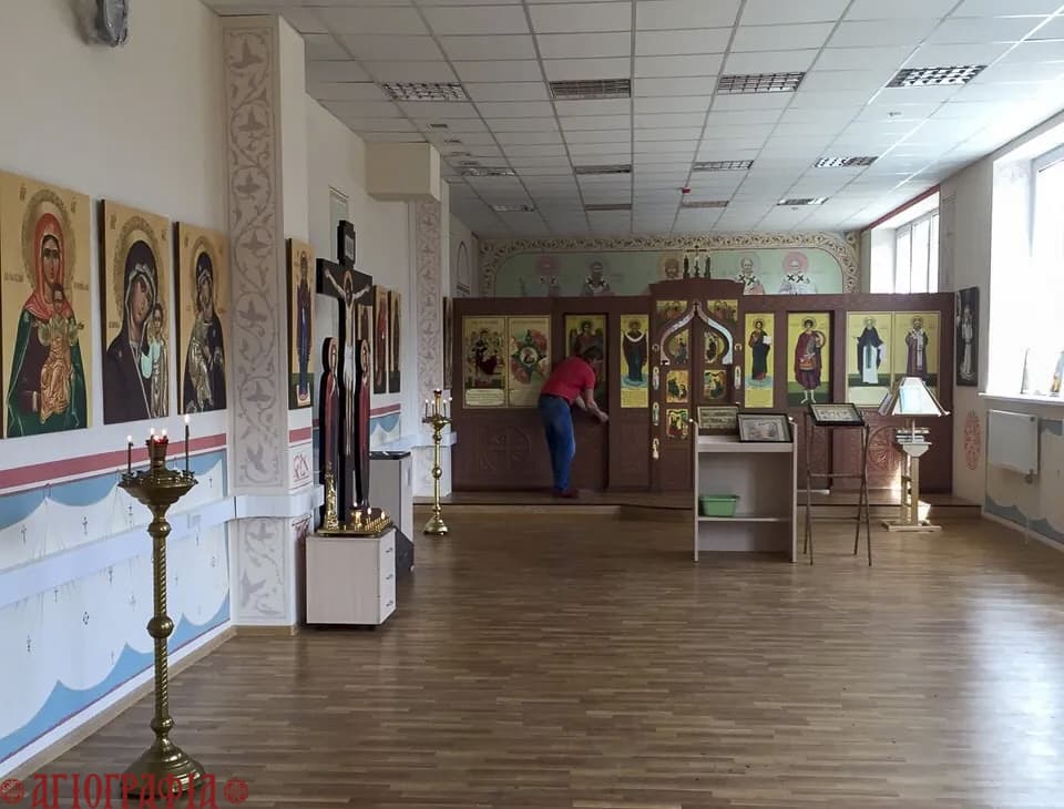 Общий вид храма Георгия Победоносца, учебный центр МЧС, г. Москва