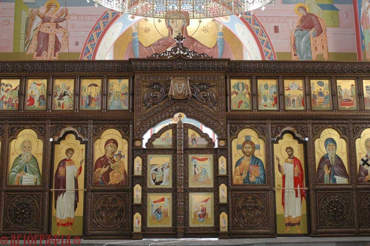 Иконостас созданный в мастерской "Агиография"