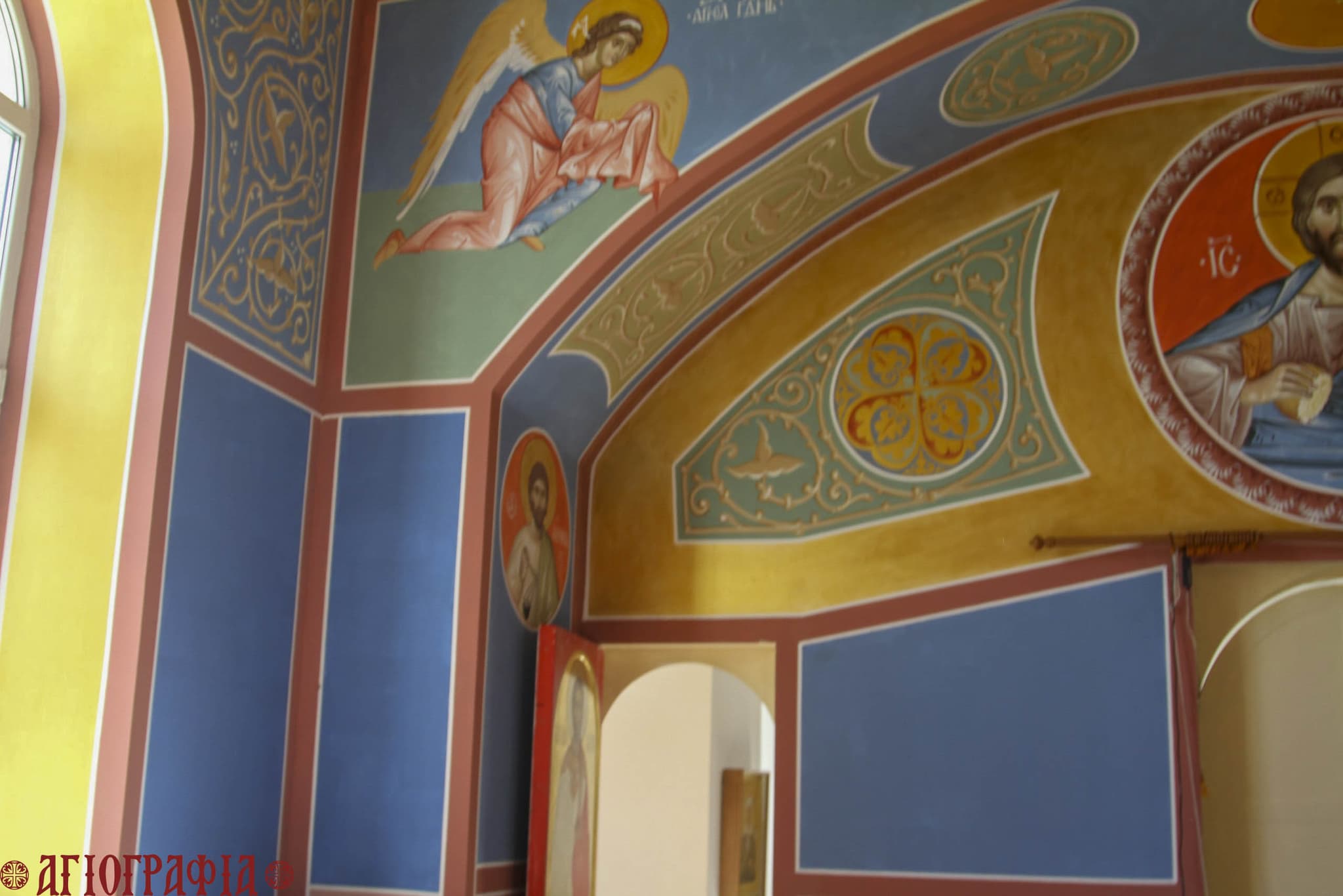 Фрагмент росписи в алтаре храма Иоанна Богослова, Орловская обл., д. Ловчиково