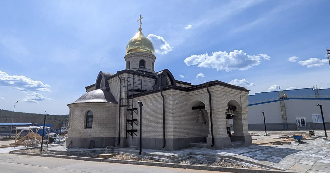 Храм свт. Инокентия Иркутского, п. Нючакан, Иркутская обл