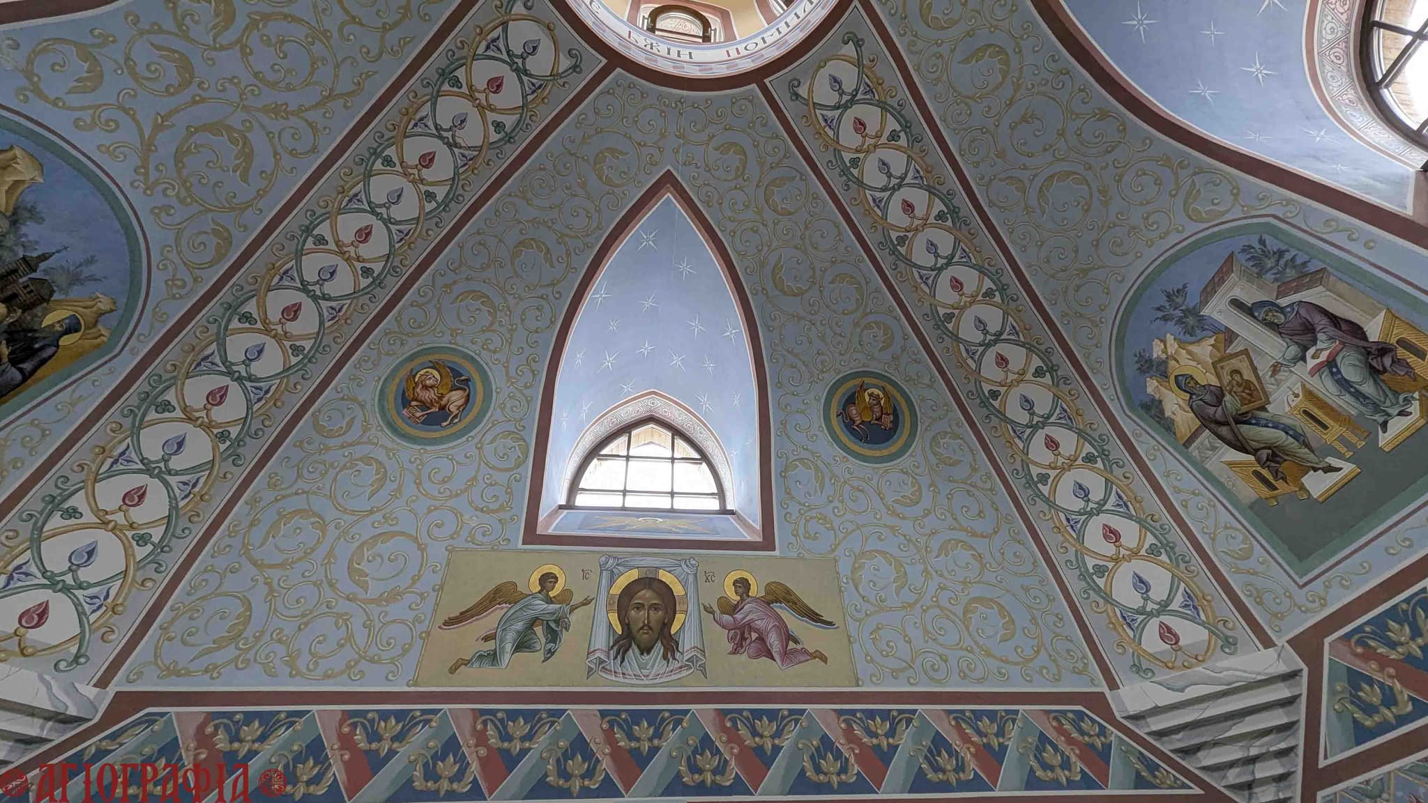 Фрагмент росписи храма свт. Иннокентия Иркутского в п. Нючакан, Иркутская область