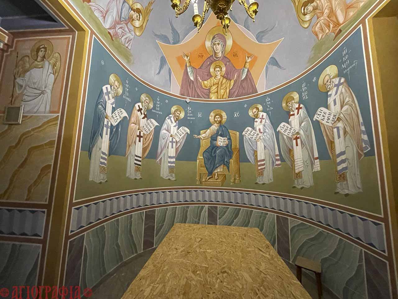 Иисус Христос с предстоящими святителями. Храм Новомучеников Коми, город Ухта.