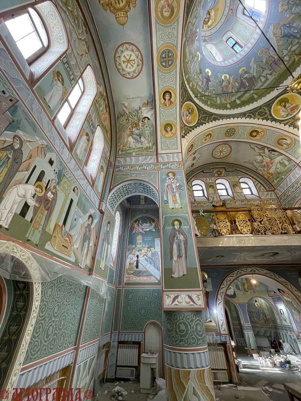 Росписи на северной стене. Храм преп. Сергия Радонежского, г. Югорск.